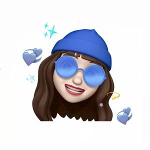 宝贝c我想摸你奶让我揉揉说说
